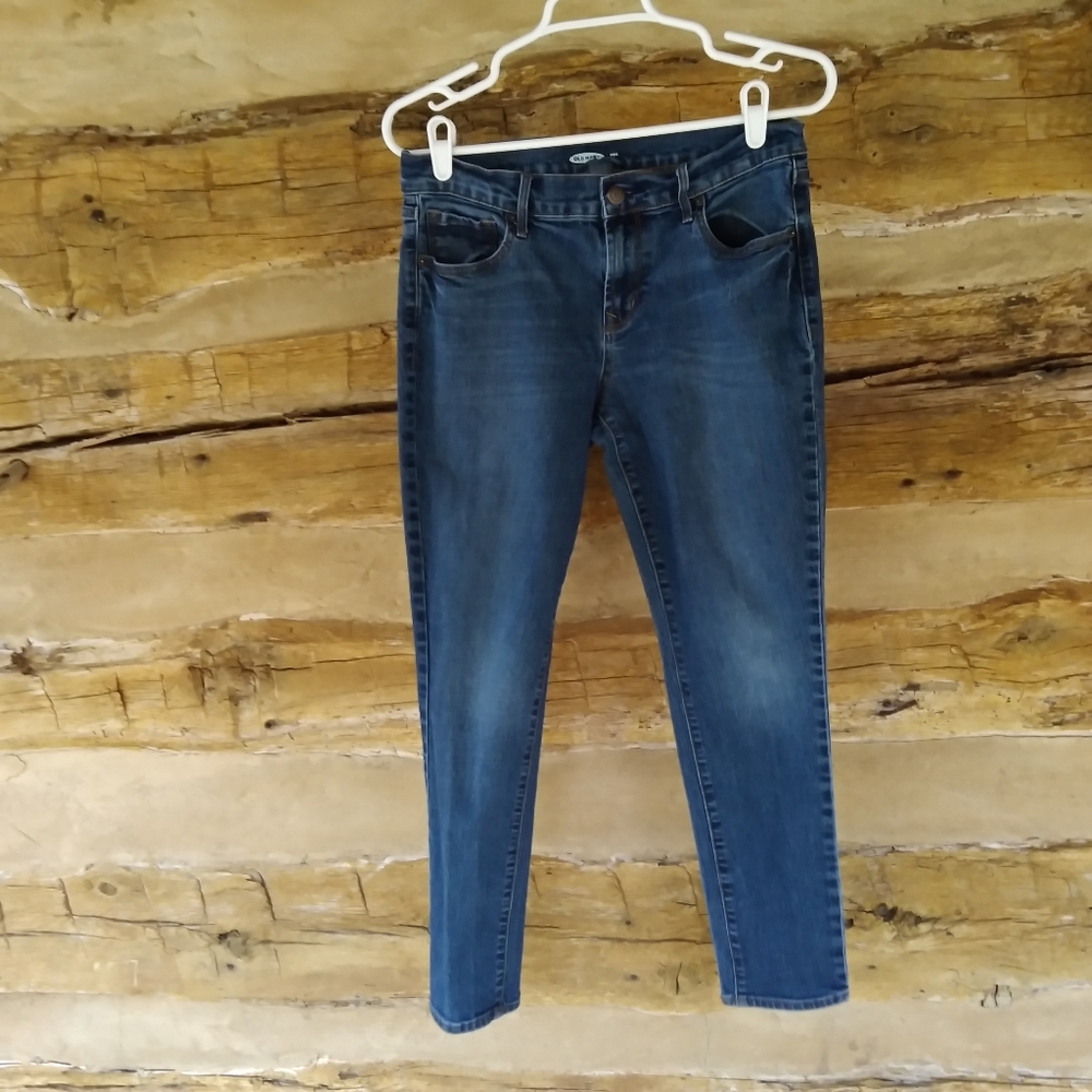 Old Navy Medium Wash Low Rise Skinny Jeans Size 6 Short